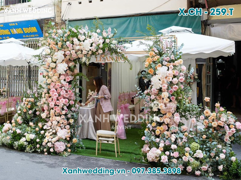 Thuê cổng hoa cưới